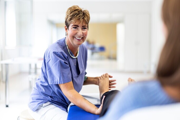 Logopäde / Logopädin (m/w/d) Stroke Unit in geringfügiger Beschäftigung an Wochenenden u. Feiertagen, 2. Bild